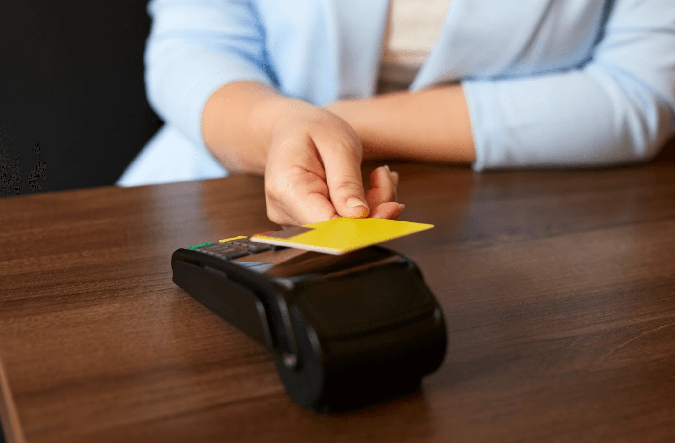 Od roku 2026 pouze bezhotovostní platby pojistného